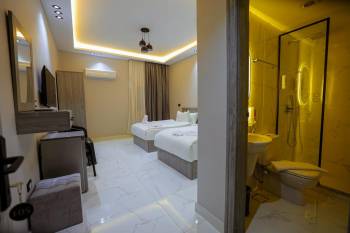 Superior Twin Room with City View22