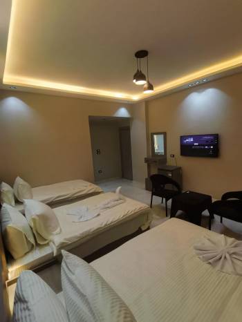 Comfort Triple Room with Shower14