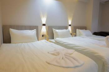 Comfort Triple Room with Shower23