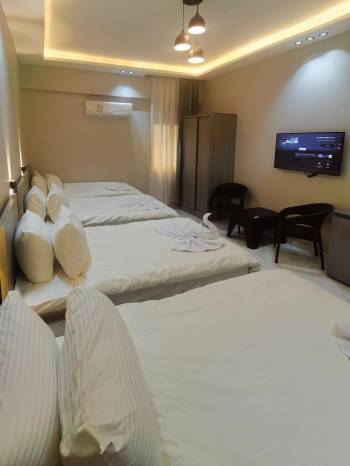 Superior Quadruple Room3